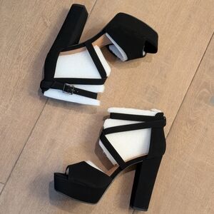 Marco Republic Delhi Platform Heels Black Faux Suede 5.5” Heel MSRP $180